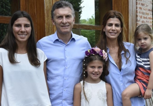 Macri recibió a las hijas de Nisman: les prometió 